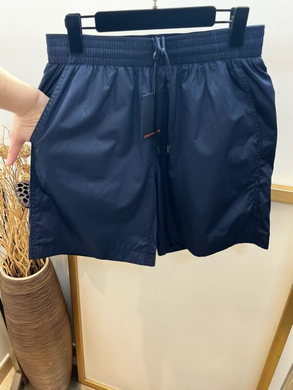 LV SHORTS - Image 4