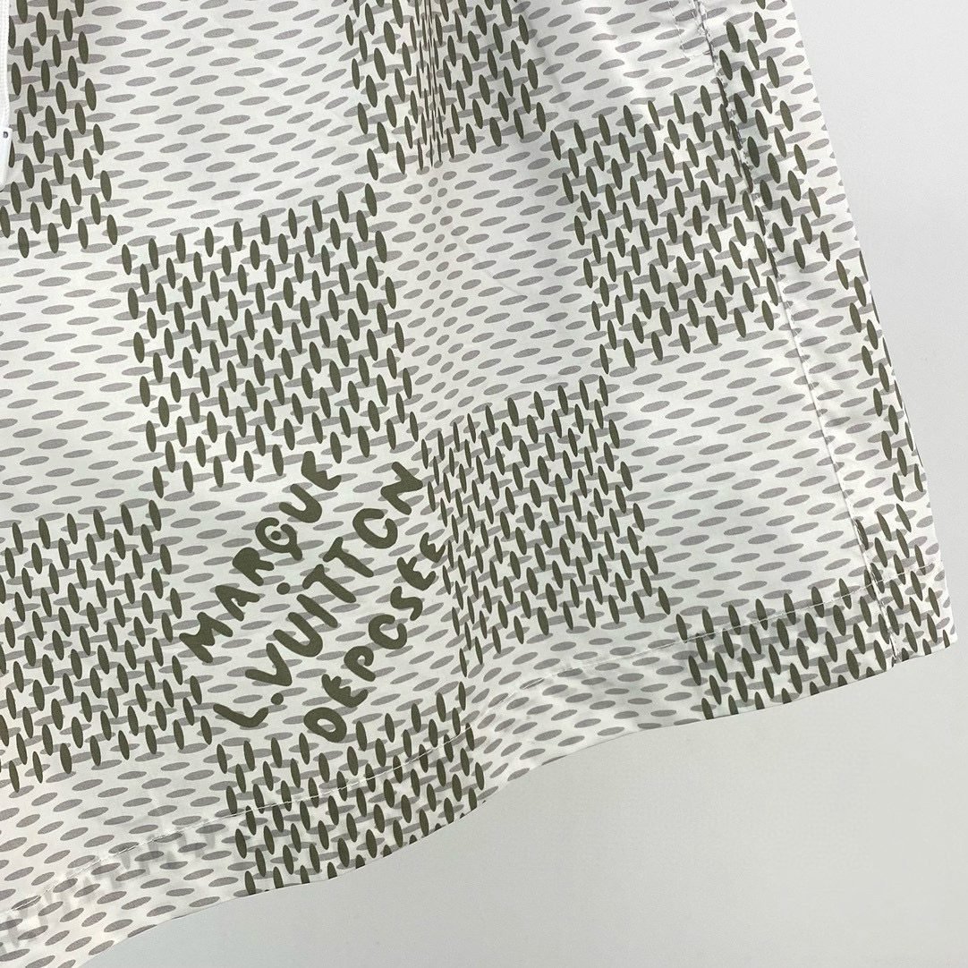 LV SHORTS - Image 7