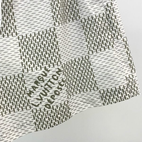 LV SHORTS - Image 8