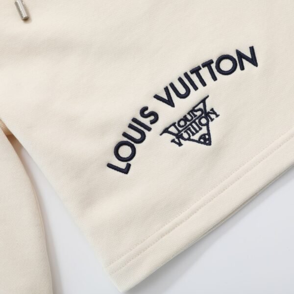 LV SHORTS - Image 6