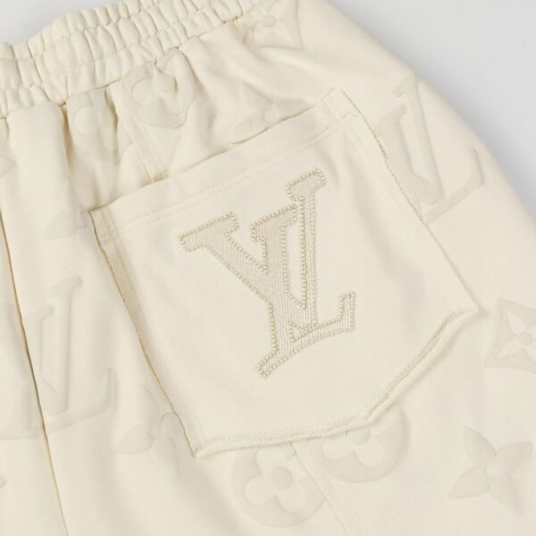 LV SHORTS - Image 8