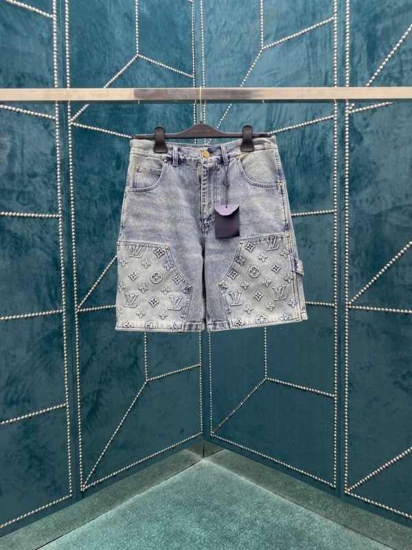 LV SHORTS