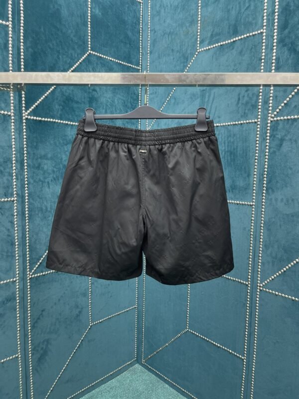 LV SHORTS - Image 4