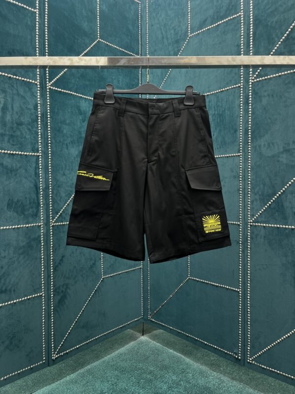 LV SHORTS