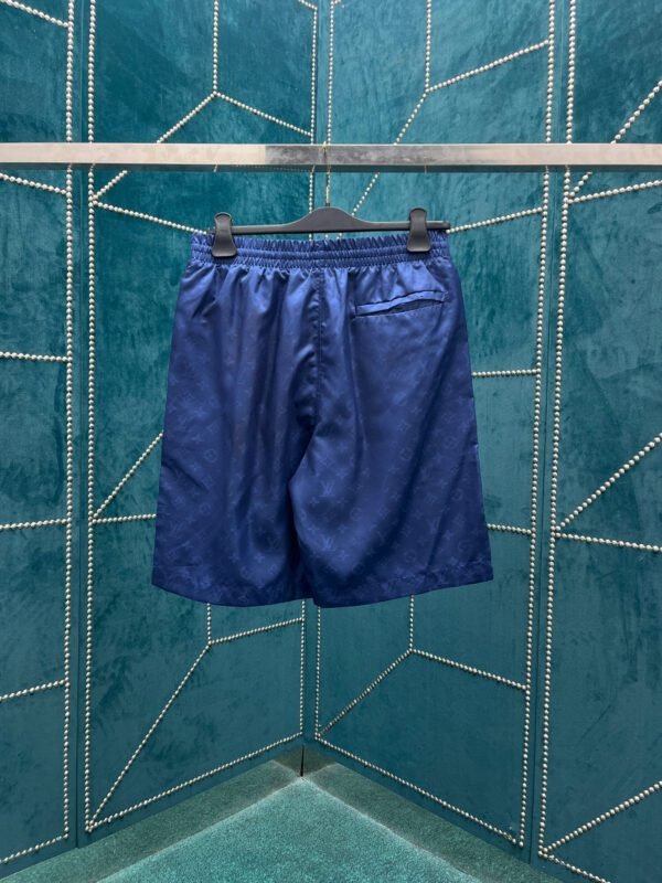 LV SHORTS - Image 4