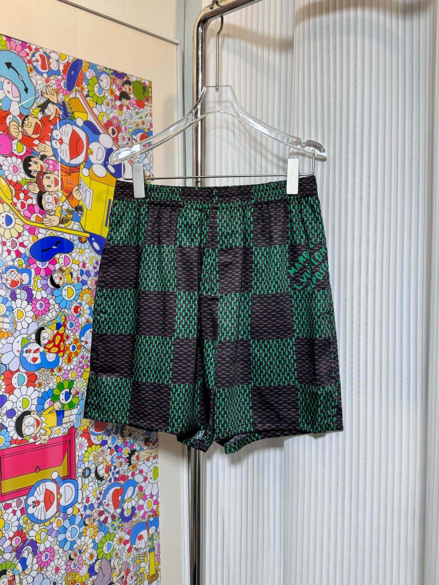 LV SHORTS - Image 2