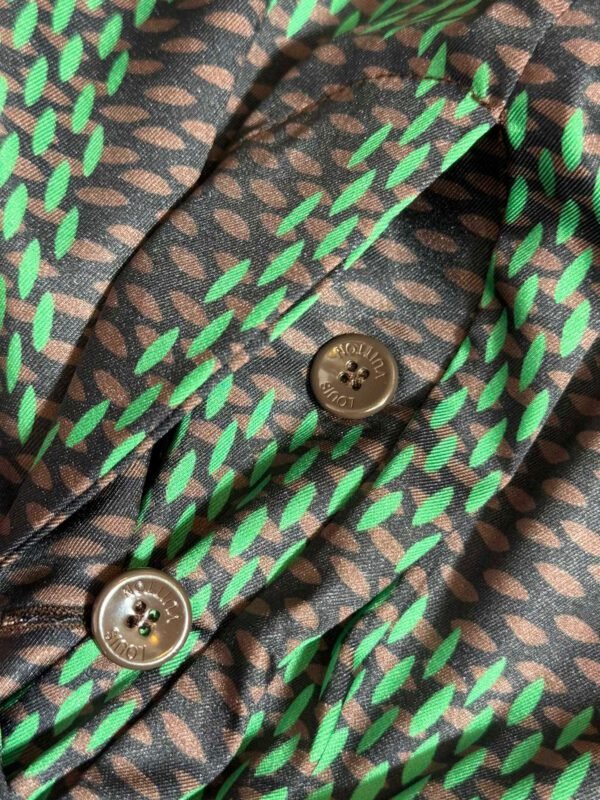 LV SHORTS - Image 6
