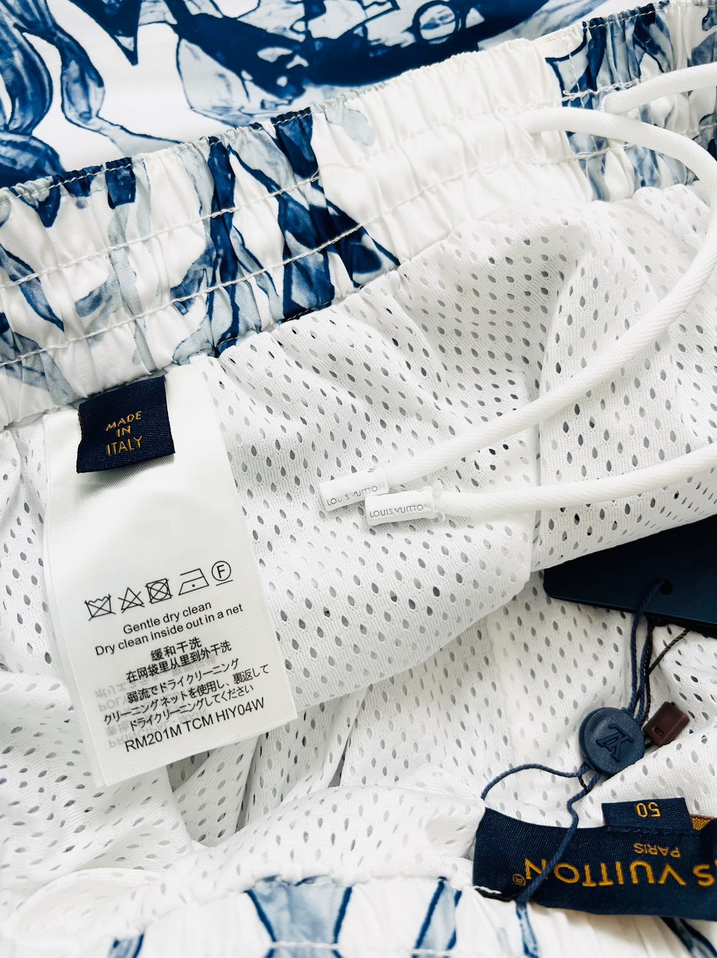 LV SHORTS - Image 5