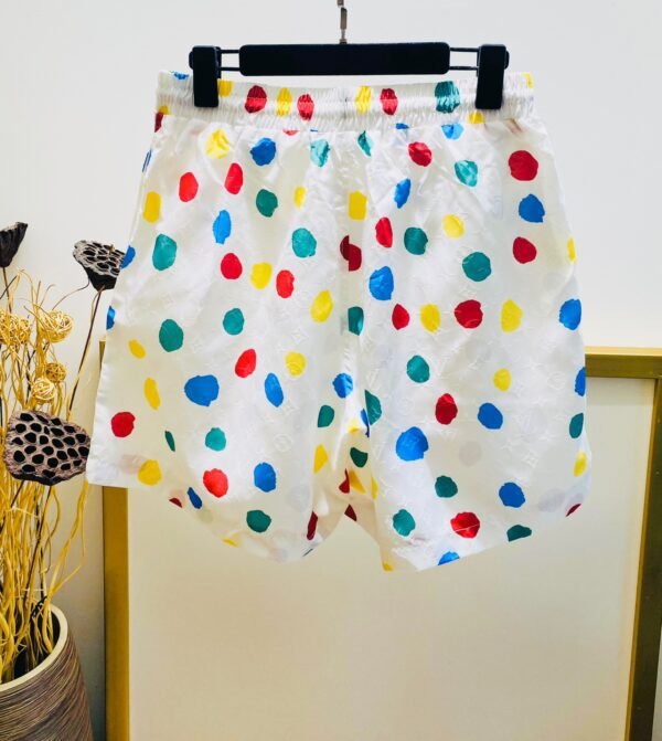 LV SHORTS - Image 4