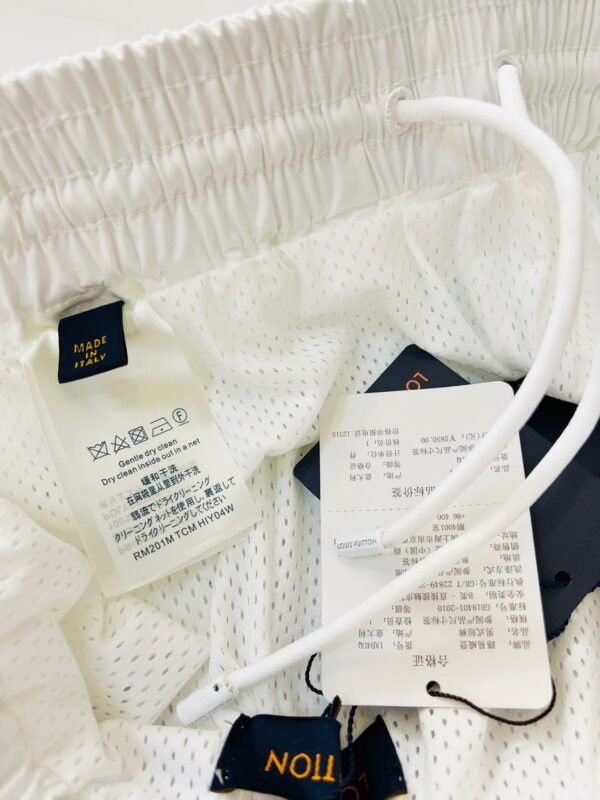 LV SHORTS - Image 6