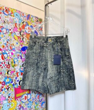 LV SHORTS
