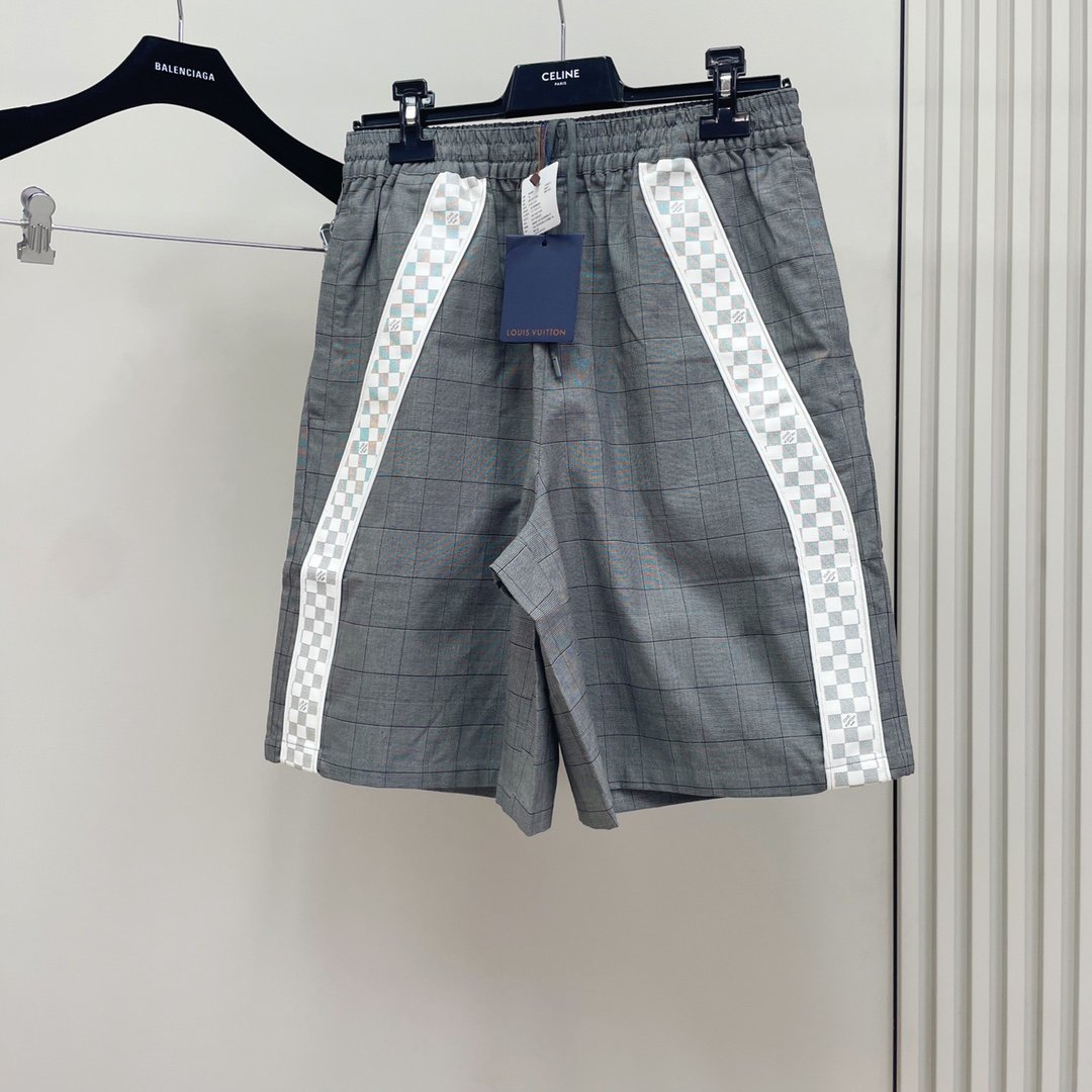 LV SHORTS - Image 2