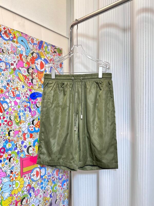 LV SHORTS