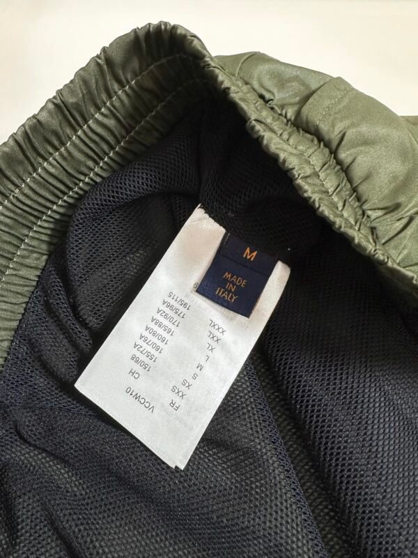LV SHORTS - Image 6