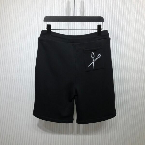 LV SHORTS - Image 4