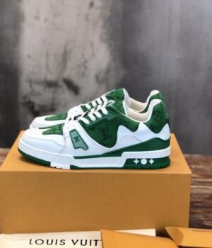 LV SNEAKER