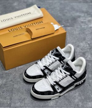 LV SNEAKER