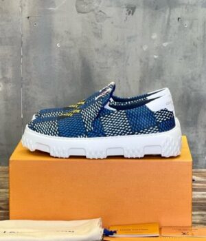 LV SNEAKER