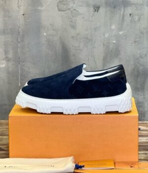 LV SNEAKER