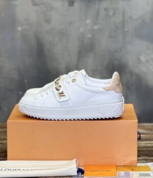 LV SNEAKER