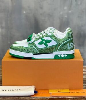 LV SNEAKER