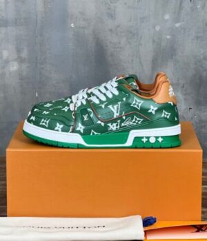 LV SNEAKER