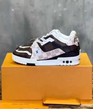 LV SNEAKER