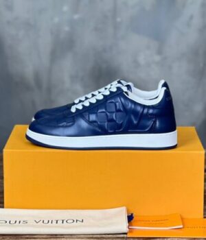 LV SNEAKER