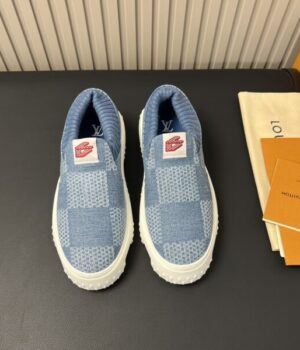 LV SNEAKER