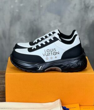 LV SNEAKER