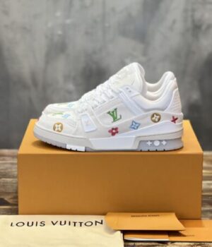 LV SNEAKER