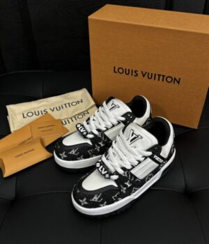 LV SNEAKER