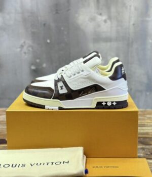 LV SNEAKER