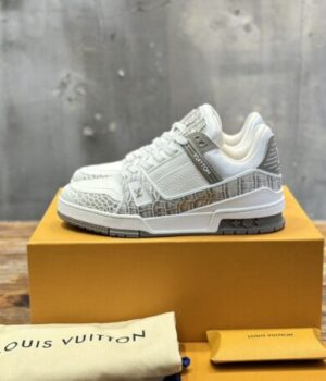 LV SNEAKER