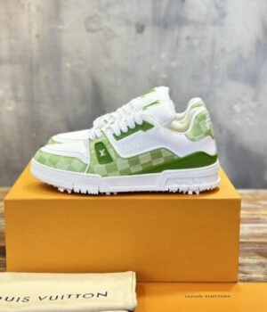 LV SNEAKER