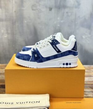 LV SNEAKER