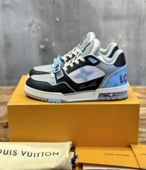 LV SNEAKER