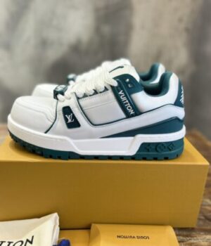 LV SNEAKER