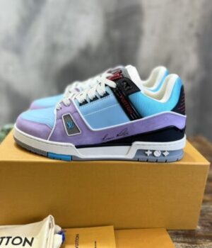 LV SNEAKER
