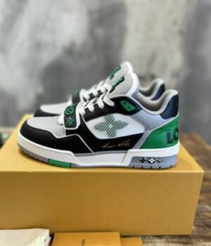 LV SNEAKER