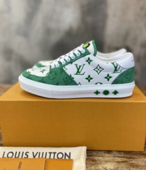 LV SNEAKER