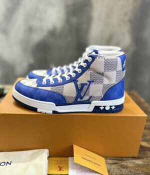 LV SNEAKER