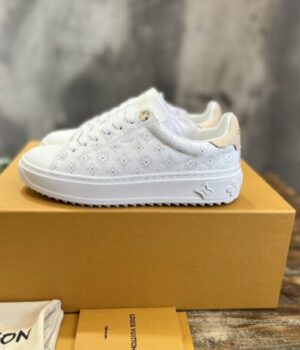 LV SNEAKER