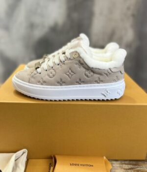LV SNEAKER
