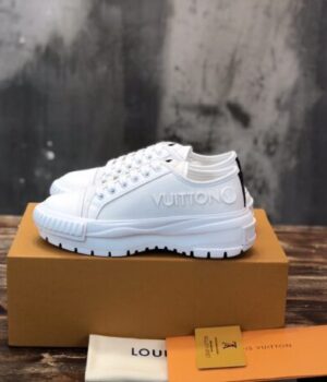 LV SNEAKER
