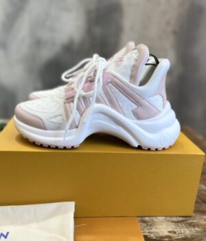 LV SNEAKER