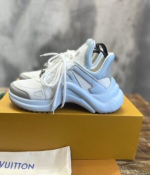 LV SNEAKER