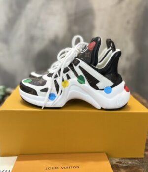 LV SNEAKER