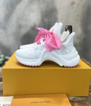 LV SNEAKER