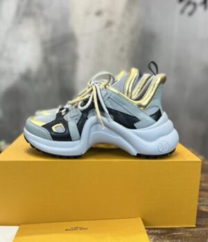 LV SNEAKER